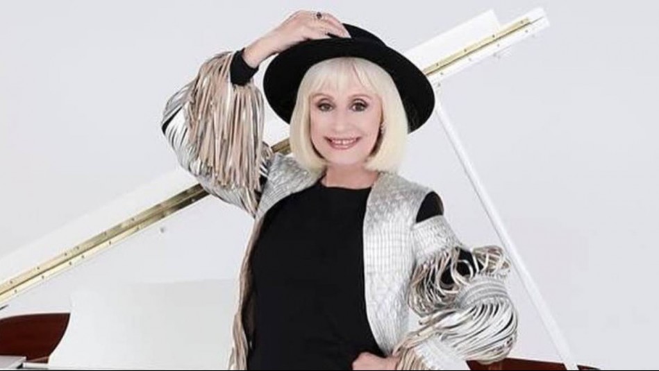 Revelan que la legendaria cantante Raffaella Carrà tuvo un 'heredero secreto': Lo adoptó como su hijo