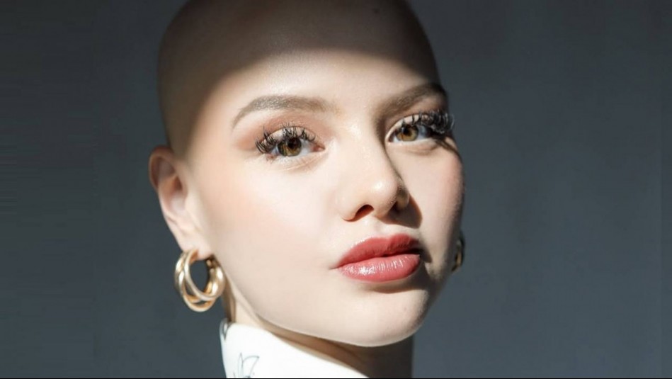 'Pone en riesgo mi vida': Isidora Carvallo confiesa complejo trastorno que la llevó nuevamente al hospital