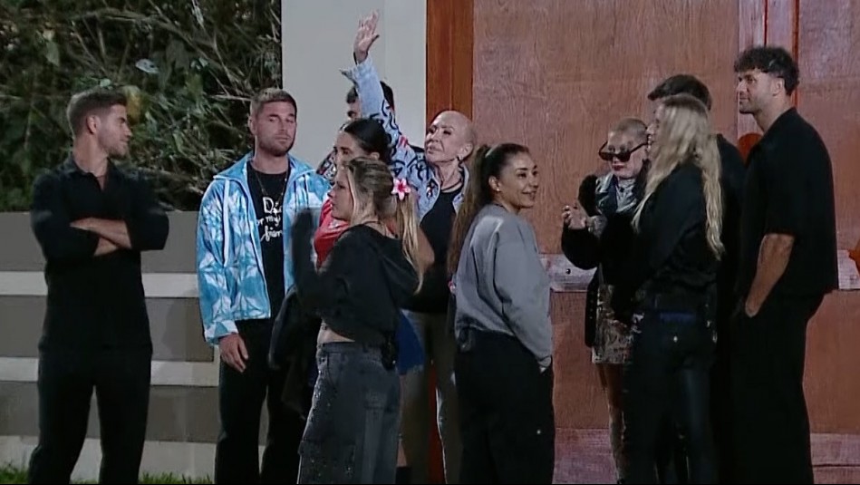 El Internado - Capítulo 97: La renuncia de Laura Bozzo a El Internado