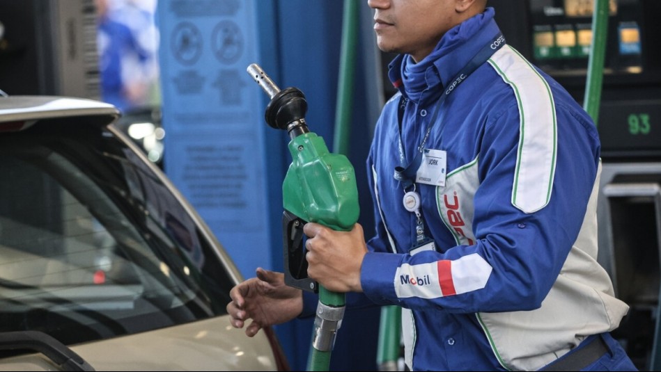 Ante alza histórica de combustibles: Estos son los descuentos en bencinas disponibles para este jueves