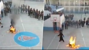 Videos muestran a encapuchados haciendo barricadas al interior del Liceo Lastarria