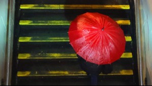 Lluvia en Santiago: A qué hora serán más intensas y cuándo terminan las precipitaciones