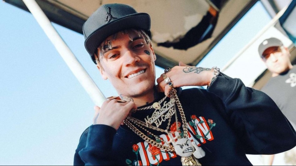 'Mientras uno hace las cosas bien...': Marcianeke es víctima del robo de su camioneta