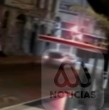 Revisa acá los registros que muestran el momento exacto en que un vehículo con carabineros en estado de ebriedad se pasa una luz roja y choca a un auto, provocando la muerte de una joven de 20 años.