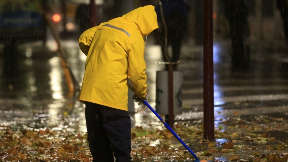 Lluvia en Santiago: ¿Cuántos milímetros caerán este miércoles en la Región Metropolitana?