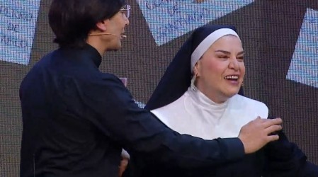 Interpretada por Ingrid Cruz: "Sor Rita" saca carcajadas con un chiste subido de tono en Detrás del Muro