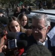 Revisa acá las declaraciones de Joaquín Lavín Infante tras visitar a su hijo en el anexo penal Capitán Yaber, donde cumple prisión preventiva.