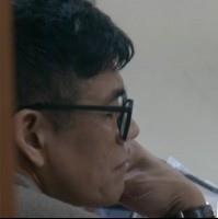 Américo queda con arraigo nacional y prohibición de acercarse a Yamila Reyna tras formalización por VIF