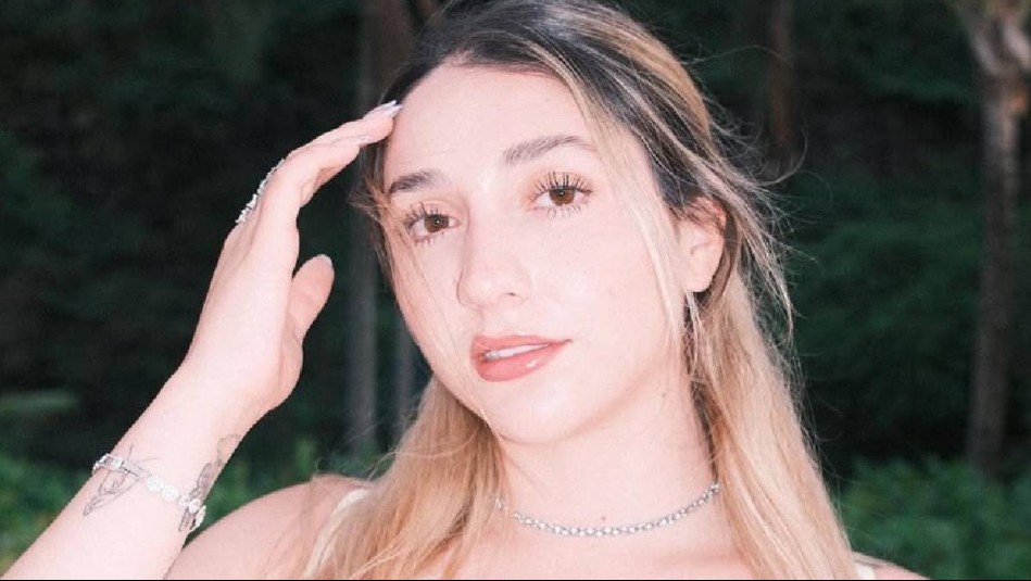 Estos son los vestidos de novia que se prueba la Carlita y no la convencen: 'Necesito impactar'