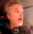 Esta es la justificación de Germán Naranjo para su actuar en un vuelo donde emitió insultos racistas y homofóbicos contra miembros de la tripulación.