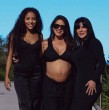 Anita Alvarado se deshizo en elogios para sus hijas Angie y Xephora en sus cumpleaños.