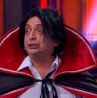 En el reciente capítulo de Detrás del Muro se vivió el esperado regreso de Feña El Vampiro (Toto Acuña), quien protagonizó una entrevista que desató las carcajadas del público.