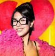 ¡Tenemos tremenda conductora! Volverías con tu ex? 2 aterriza con todo en Mega y el React tendrá a una animadora de aquellas.
