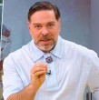 El pasado jueves, una estructura metálica de casi cuatro metros quedó colgando en la autopista Costanera Norte en un paso sobre nivel en avenida Kennedy, dirección a Las Condes. José Antonio Neme reaccionó.