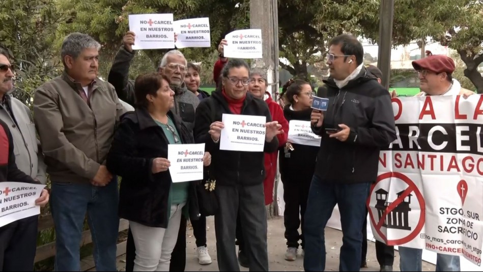 Vecinos de Santiago 1 se unen contra ampliación del penal: 'No toman en cuenta la participación ciudadana'