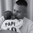 Revisa acá las tiernas postales de Alexis Sánchez y su hija.