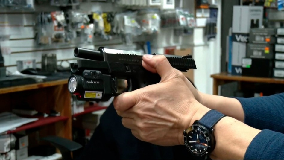 ¿Una nueva modalidad? Delincuentes utilizan miras láser para intimidar a sus víctimas en violentos asaltos