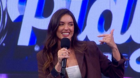 ¡Perreó hasta abajo! Coni Piccoli deslumbra cantando "Lo Que Pasó, Pasó" de Daddy Yankee en Dale Play