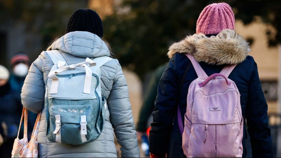 Hasta -5 °C en algunos sectores: Santiago registró su primera helada del año