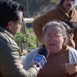Una vecina de la megatoma de San Antonio, actualmente en segunda etapa de desalojo, respondió al ministro de Vivienda, Iván Poduje, por sus dichos sobre segundas casas en el terreno.