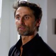 En el capítulo 330 de El Jardín de Olivia, Luis Emilio (Alejandro Trejo) capturó a Vanessa (Begoña Basauri) para poder negociar con Franco (Emilio Edwards): él no le hará daño a la periodista si su ex subordinado desiste de matarlo.