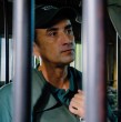 En el capítulo 331 de El Jardín de Olivia, Clemente (Pipo Gormaz) se reunió en secreto con uno de los gendarmes de la cárcel para hacerle una oferta: ser su aliado tras las rejas.