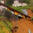 Conoce acá la emergencia que se vive en Corral con casa al borde de caer.