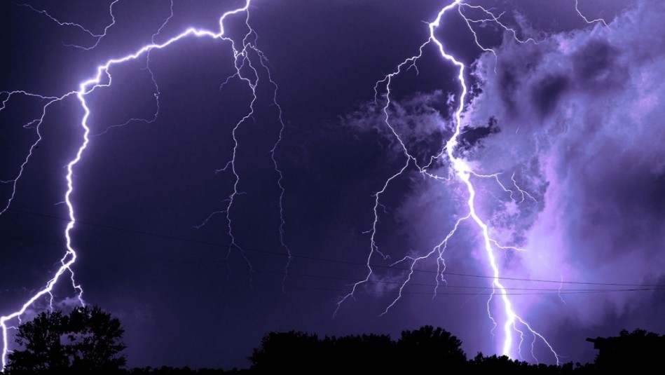 Temporal llega este viernes a la zona centro: Pronostican tormentas eléctricas y hasta 80 mm de lluvia