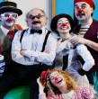 Como parte de su programación familiar, la compañía Teatro Klon estrenó la obra Escuela de Payas@s en la Sala Patricio Bunster del Centro Cultural Matucana 100. El montaje estará en cartelera hasta el 19 de julio.