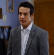 Gabriel (Matías Oviedo) debió tomar una dificil decisión en los recientes episodios de El Jardín de Olivia: quedarse a ayudar a Diana (Nicole Espinoza) o irse a Valdivia.