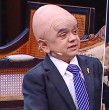 En los mejores momentos de Detrás del Muro, el Presidente (Juan Pablo Bastidas) recibió en La Nueva Moneda la visita de la máxima autoridad del fútbol, Gino Infantino (Miguelito).