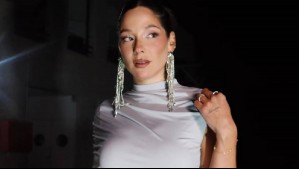 'Ella se encuentra con mi ex y...': Kel Calderón detalla la divertida 'lealtad' de su perrita Martina