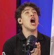 En los mejores momentos del React de Detrás del Muro, Pancho Retamal no pudo contener la risa con el divertido sketch protagonizado por Chofi (Paola Troncoso) y Tapia (Patricio Fuentes).