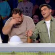 En este capítulo de Dale Play, el equipo rojo, representado por Pelao Rodrigo González, logró arrebatar dos puntos al equipo amarillo después de dos errores que detectaron en el Tírame la pista.