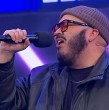 Este jueves, en Dale Play, Esteban Düch fue elegido por el equipo rojo para enfrentar el exigente desafío de Karaoke Recargado.