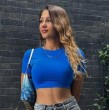 Trini Neira volvió a llamar la atención de sus seguidores luego de compartir en sus historias de Instagram un elegante ramo de rosas rojas, un gesto que rápidamente dio pie a especulaciones sobre un posible nuevo interés amoroso.