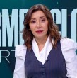 Este viernes, en Carmen Gloria: Fuerte y Claro, conocimos el caso de Yuly, una mujer que busca que la madre biológica de sus hijastros cumpla con el pago de la pensión de alimentos, tras años de ausencia en la vida de ambos.