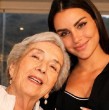 Emilia Dides expresó a través de la música y de las palabras sus profundos sentimientos tras la muerte de su abuela