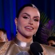 Esta noche Emilia Dides fue entrevistada en el backstage de Miss Universo Chile 2026, donde entregó algunas palabras de aliento para las 8 candidatas que pasaron a la siguiente ronda del certamen de belleza.
