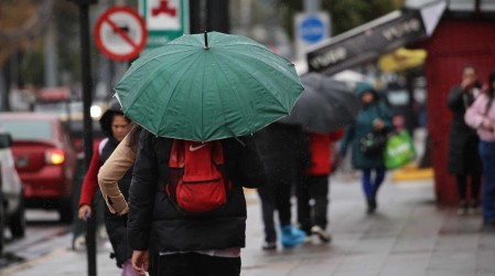 Lluvia en Santiago: Confirman cuándo volverán las precipitaciones a la Región Metropolitana