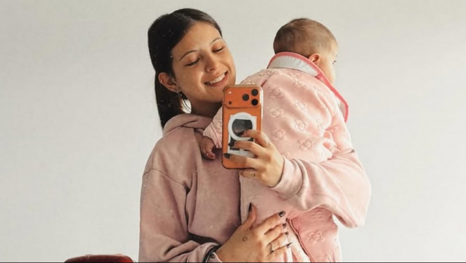 'Se despertó llorando a las 1:30': Ignacia Antonia cuenta la compleja noche que vivió con su hija