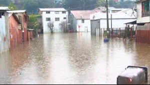 Intensas lluvias dejan decenas de viviendas inundadas en Carahue: Piden declarar zona de catástrofe