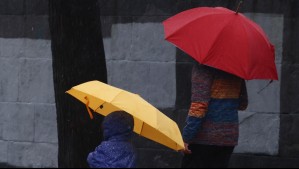 Anticipan regreso de lluvias a Santiago: Estos son los días con precipitaciones en la Región Metropolitana