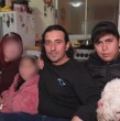 En este capítulo de Carmen Gloria: Fuerte y Claro, conocimos la admirable historia de vida de Carlos, quien asumió la responsabilidad de criar solo a cuatro hijos, de los cuales solo uno es biológicamente suyo.