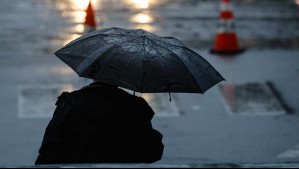 Cinco días con lluvia y tormentas eléctricas: Así serán las precipitaciones en Santiago