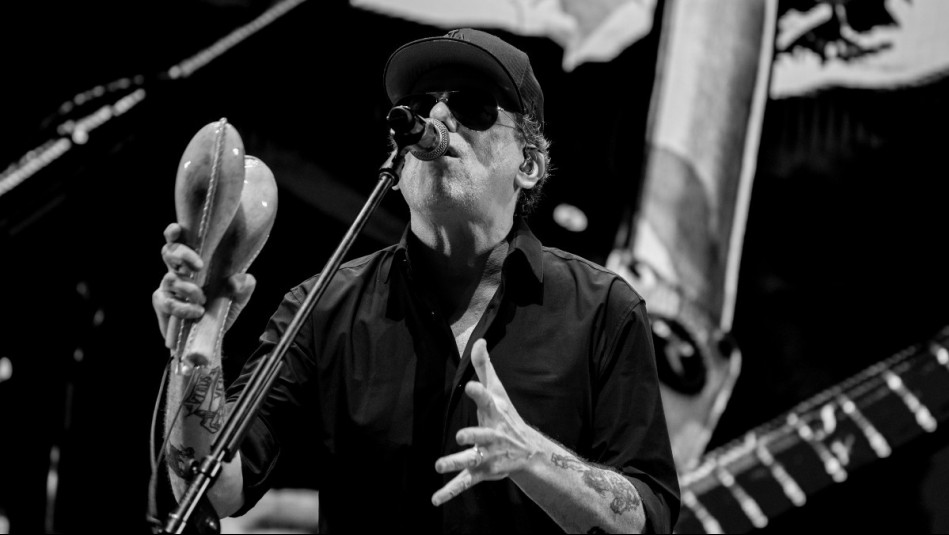 Andrés Calamaro vuelve a Chile con su gira 'Como Cantor': Conoce cuándo y dónde será su concierto