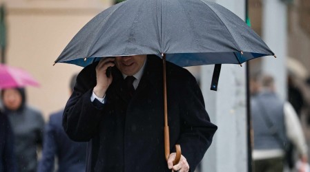 "Hasta 20 milímetros": Jaime Leyton revela a qué hora comenzará la lluvia en Santiago este jueves