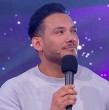Este viernes, en Dale Play, Iván Cabrera fue elegido por el equipo amarillo para enfrentar el desafiante Karaoke Recargado, una de las pruebas más exigentes del programa.