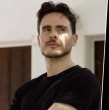 El nombre de Pablo Toledo puede que no suene conocido, pero bajo el nombre artístico de SIVEN, ha conquistado a los fanáticos de las teleseries de Mega con sus canciones.