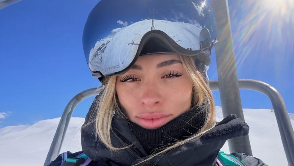 Acompañada de su familia: Sofía Latorre compartió día de esquí en Valle Nevado
